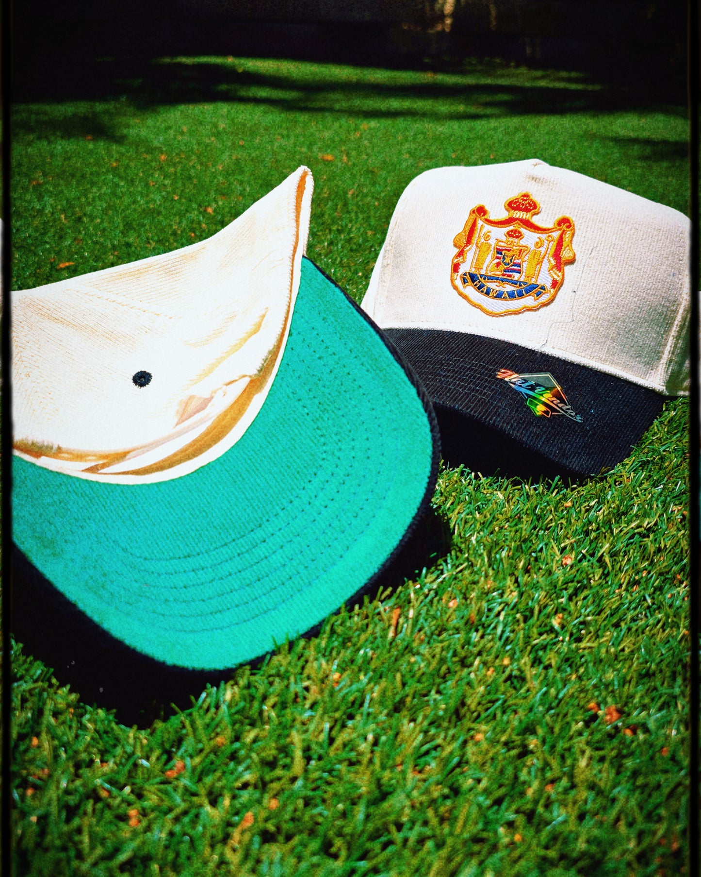 COAT OF ARMS CORDUROY PACK