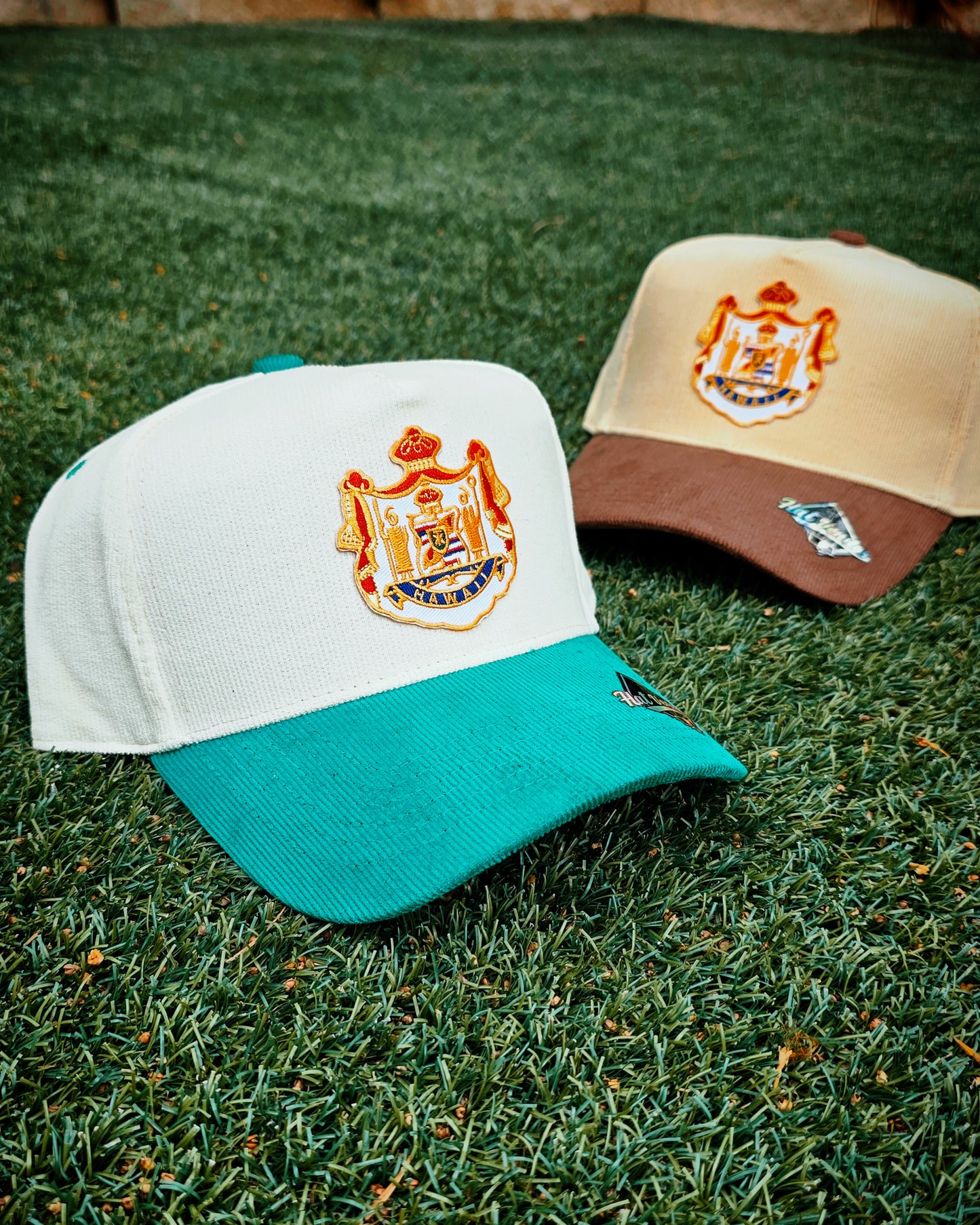 COAT OF ARMS CORDUROY PACK